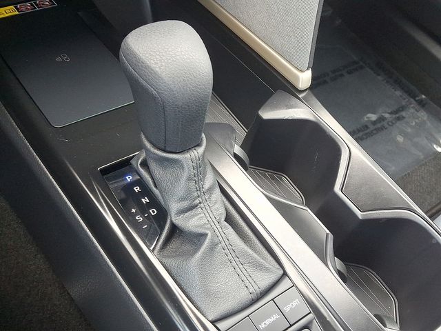 Thumbnail: 2026 Toyota Camry - 12