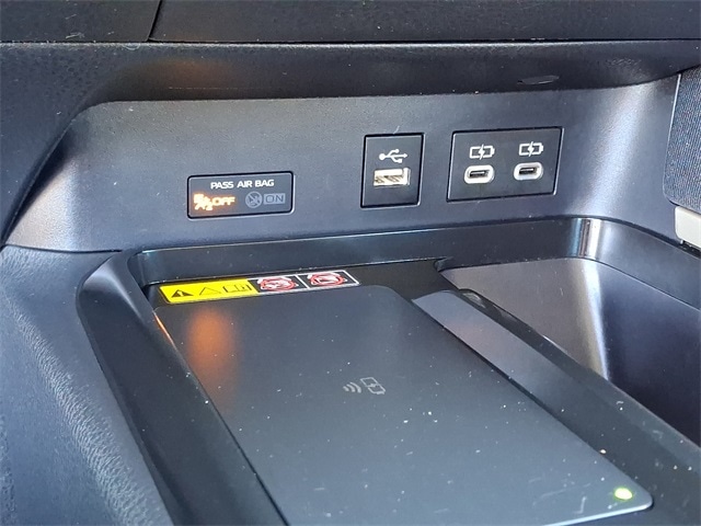 Thumbnail: 2025 Toyota Camry - 15