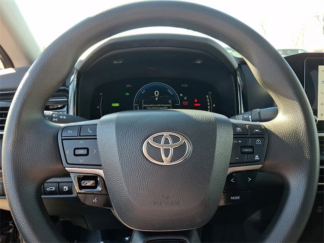 Thumbnail: 2025 Toyota Camry - 23