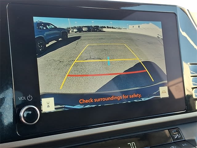 Thumbnail: 2025 Toyota Camry - 22