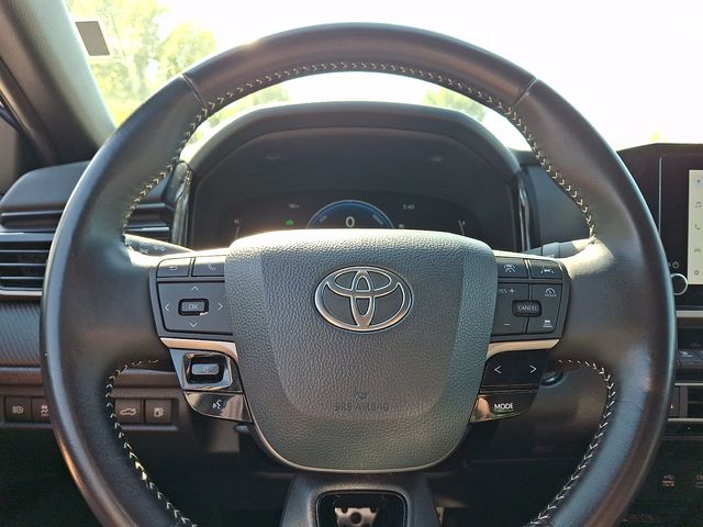 Thumbnail: 2025 Toyota Camry - 9