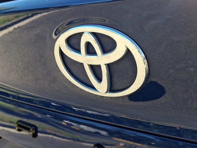 Thumbnail: 2025 Toyota Camry - 28