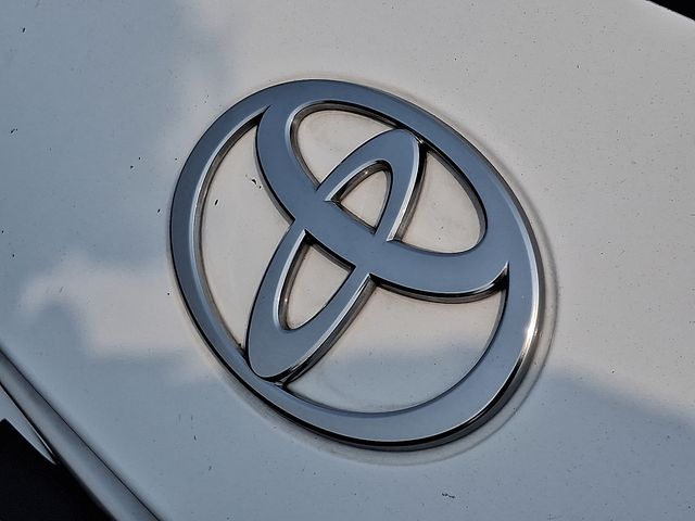 Thumbnail: 2025 Toyota Camry - 3