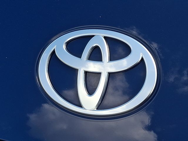 Thumbnail: 2025 Toyota Camry - 7