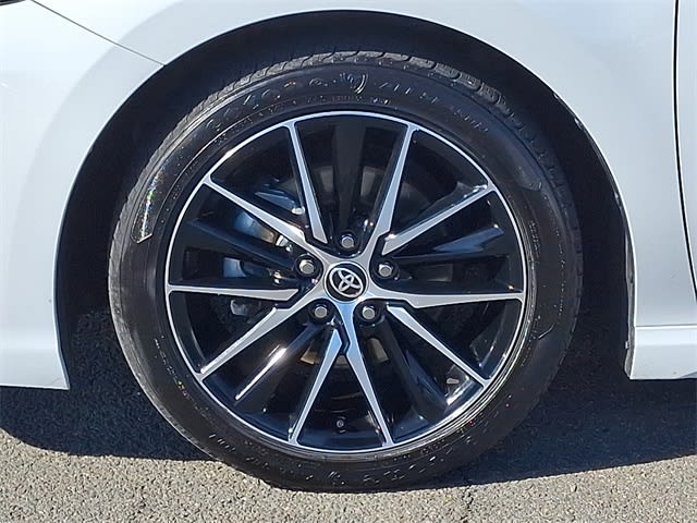 Thumbnail: 2023 Toyota Camry - 8