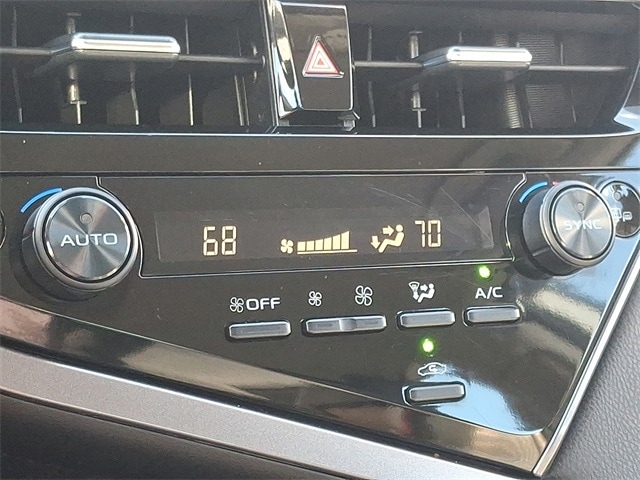 Thumbnail: 2023 Toyota Camry - 21