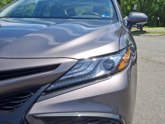 Thumbnail: 2024 Toyota Camry - 16