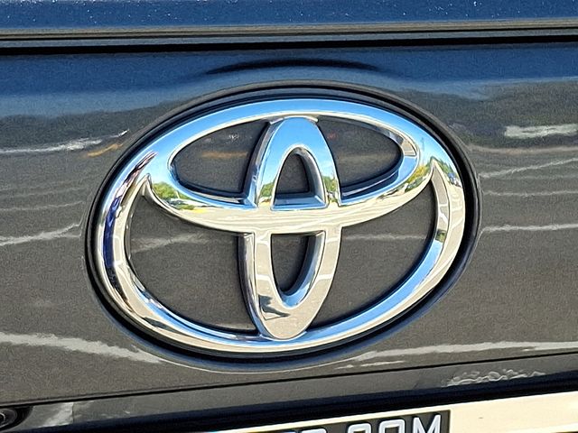 Thumbnail: 2025 Toyota RAV4 - 28