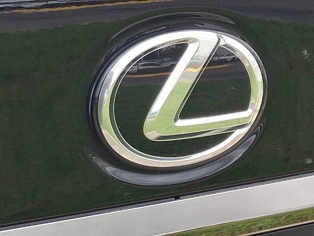 Thumbnail: 2024 Lexus ES - 6