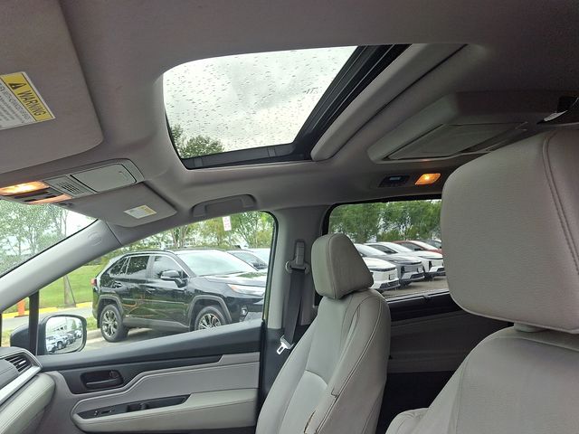 Thumbnail: 2019 Honda Odyssey - 21