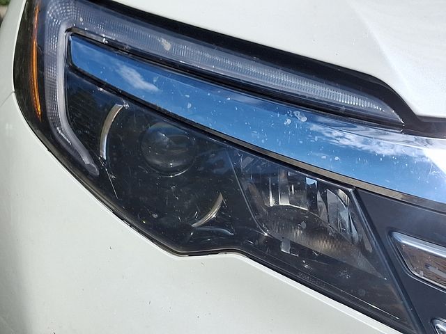Thumbnail: 2017 Honda Pilot - 10