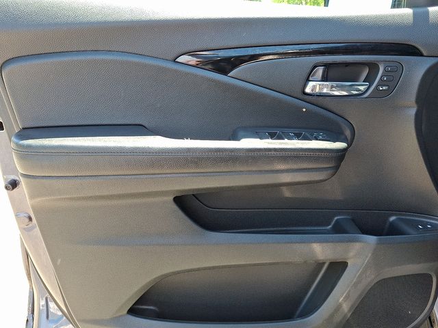 Thumbnail: 2016 Honda Pilot - 14
