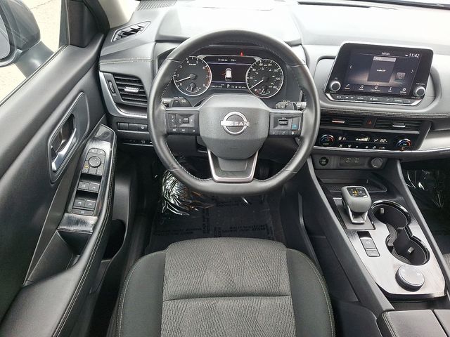 Thumbnail: 2025 Nissan Rogue - 2