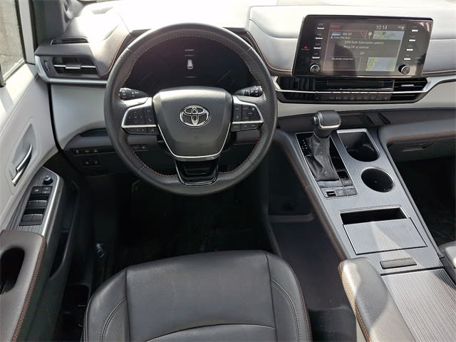 Thumbnail: 2023 Toyota Sienna - 2