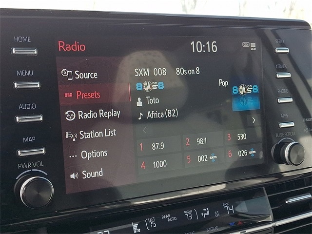 Thumbnail: 2023 Toyota Sienna - 23