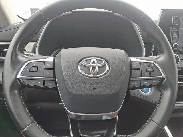 Thumbnail: 2021 Toyota Highlander - 19