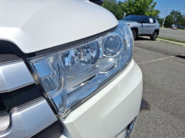 Thumbnail: 2019 Toyota Highlander - 16