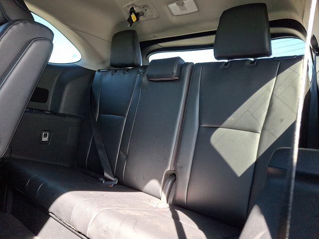 Thumbnail: 2024 Toyota Highlander - 20