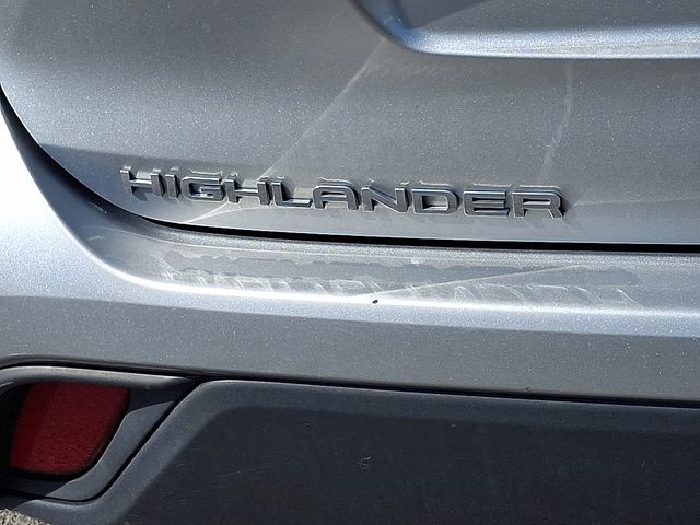 Thumbnail: 2024 Toyota Highlander - 35