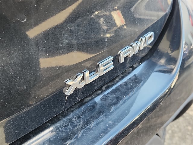 Thumbnail: 2024 Toyota Highlander - 10