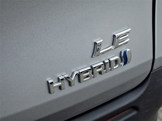 2023 Toyota Sienna LE 29