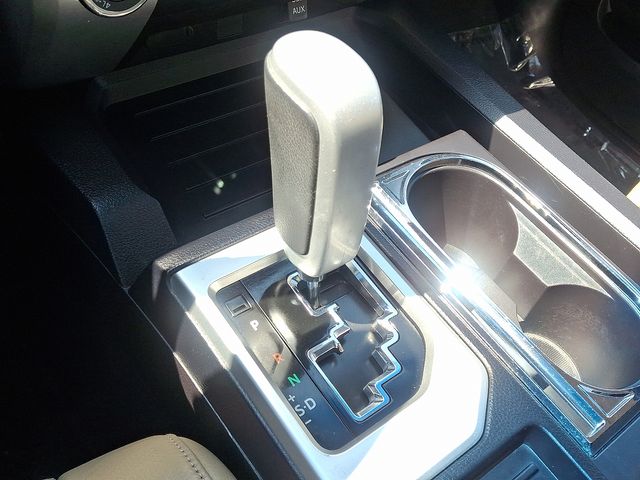 Thumbnail: 2015 Toyota Tundra - 12
