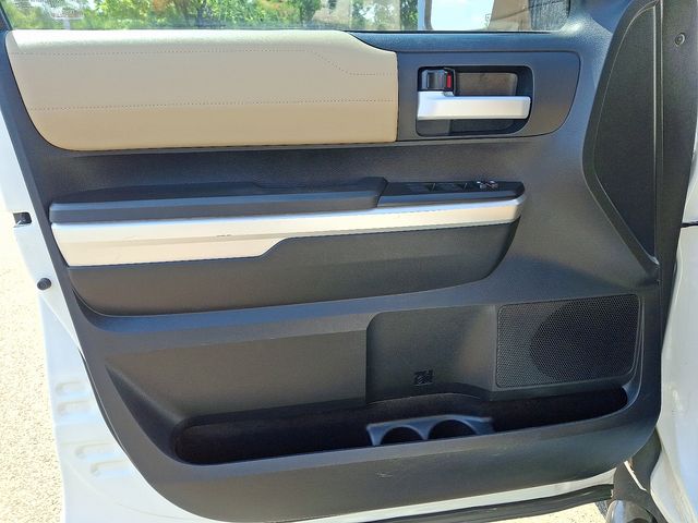 Thumbnail: 2015 Toyota Tundra - 19