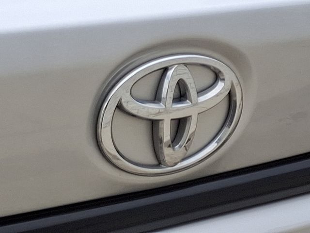 Thumbnail: 2024 Toyota Corolla - 5