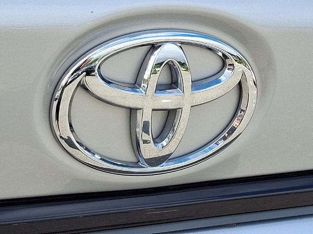 Thumbnail: 2024 Toyota Corolla - 7