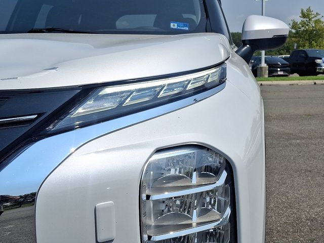 Thumbnail: 2022 Mitsubishi Outlander - 7