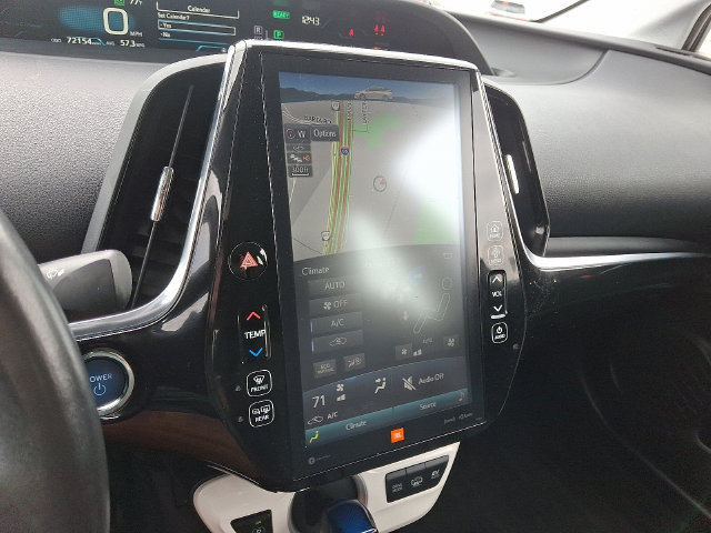 Thumbnail: 2017 Toyota Prius Prime - 11