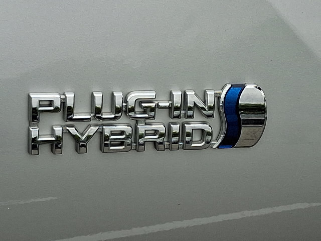 Thumbnail: 2017 Toyota Prius Prime - 30
