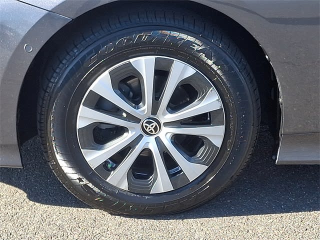 Thumbnail: 2019 Toyota Prius - 8