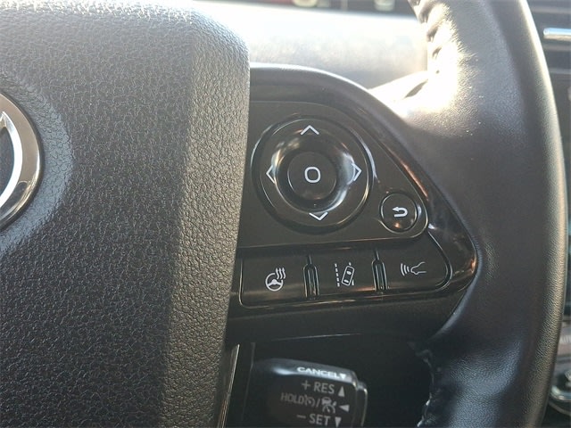 Thumbnail: 2019 Toyota Prius - 24