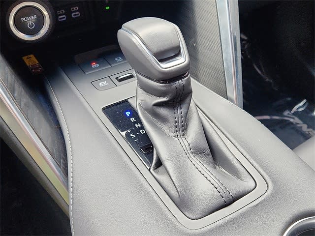 Thumbnail: 2024 Toyota Venza - 13