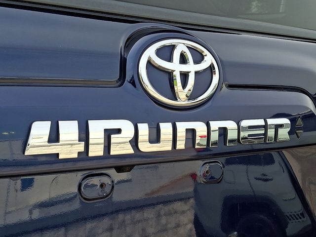 Thumbnail: 2023 Toyota 4Runner - 7