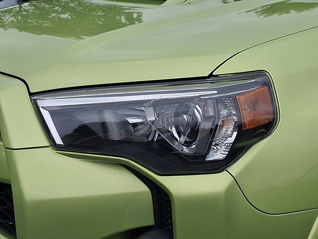 Thumbnail: 2023 Toyota 4Runner - 19