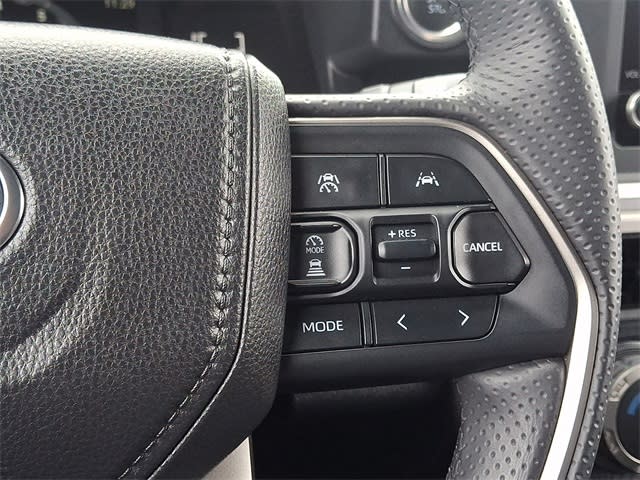 Thumbnail: 2025 Toyota 4Runner - 24