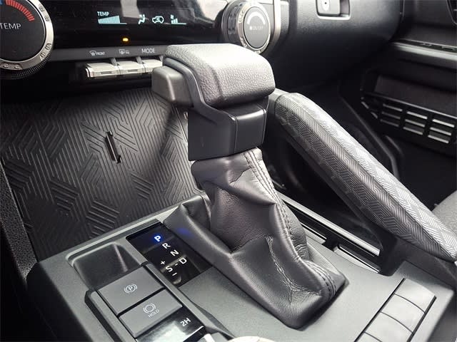 Thumbnail: 2025 Toyota 4Runner - 12