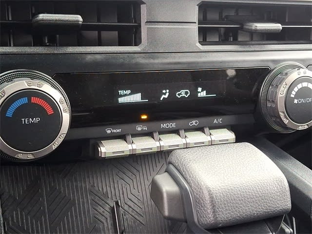 Thumbnail: 2025 Toyota 4Runner - 20