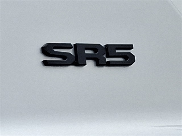 Thumbnail: 2025 Toyota 4Runner - 30