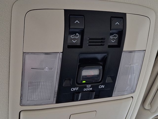 Thumbnail: 2023 Lexus GX - 29