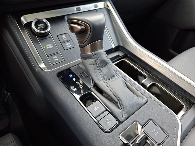 Thumbnail: 2025 Lexus ES - 14