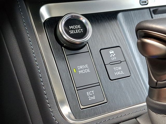 Thumbnail: 2025 Lexus ES - 27