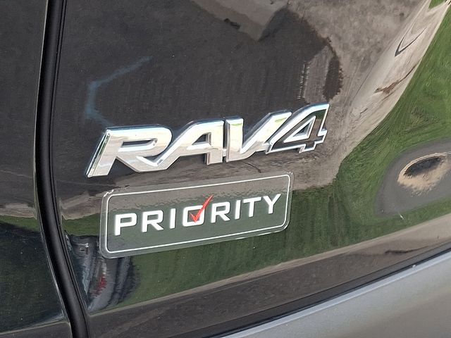 Thumbnail: 2022 Toyota RAV4 - 30