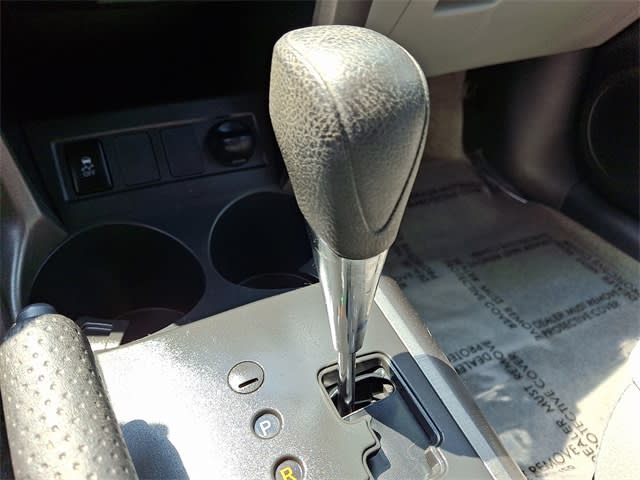 2009 Toyota RAV4 Base 13