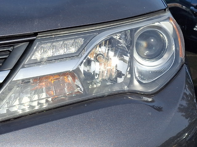 Thumbnail: 2014 Toyota RAV4 - 10