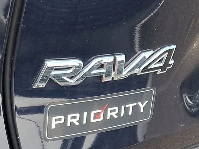 Thumbnail: 2023 Toyota RAV4 - 9