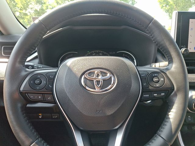 Thumbnail: 2023 Toyota RAV4 - 22