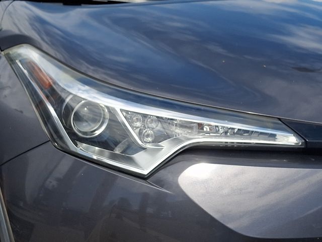 Thumbnail: 2019 Toyota C-HR - 8
